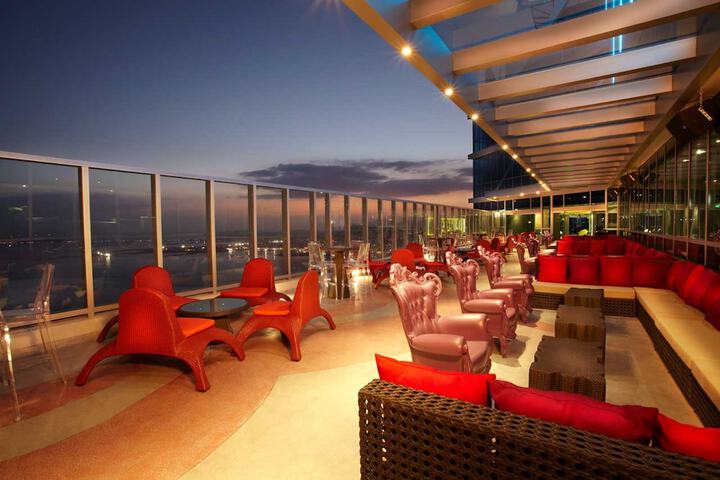 Terrace/Patio 44 of 48