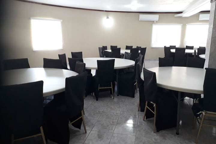 Business Center 36 of 44