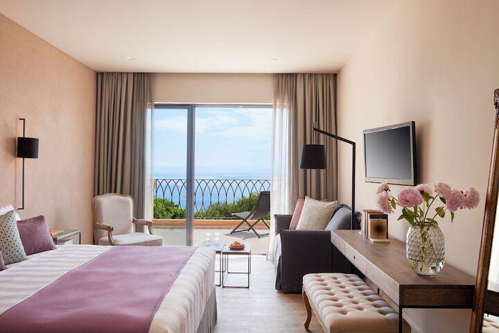 Room 21 of 82