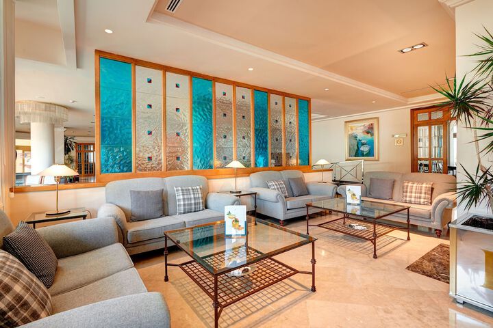 Lobby Photos