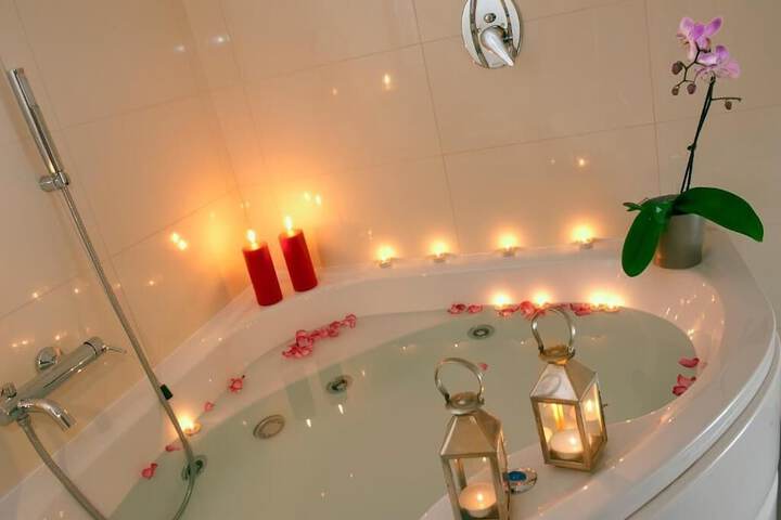 Bathroom Interior Photo
