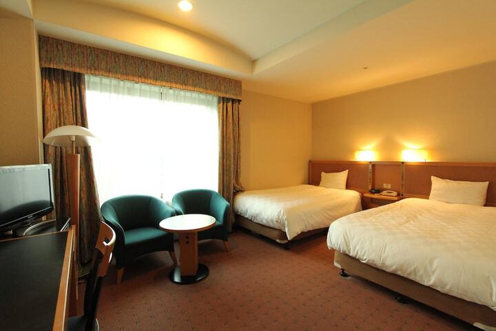 Room 22 of 45