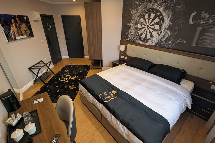 Room 48 of 117