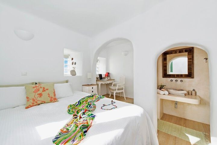 OLIA VILLA