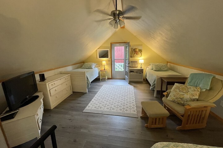 Room 11 of 45