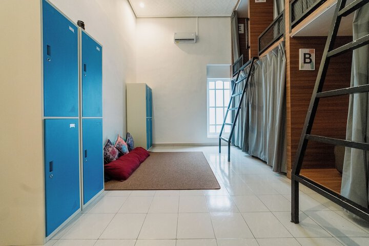 Room 12 of 47