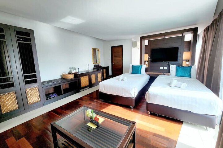 Room 32 of 115