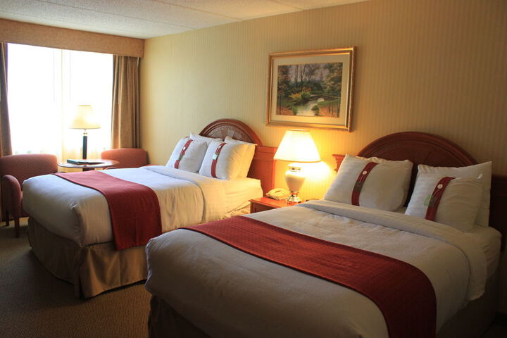 Room 7 of 30