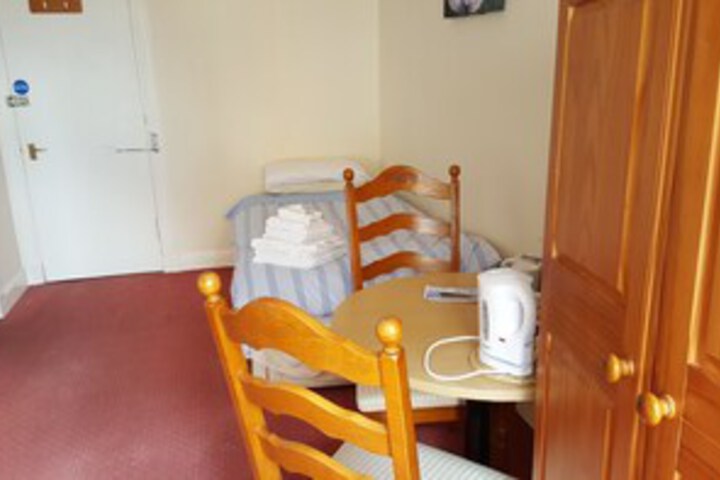 Room 81 of 105