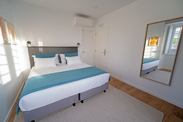 Room 4 of 41