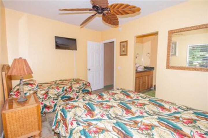 Room 52 of 59