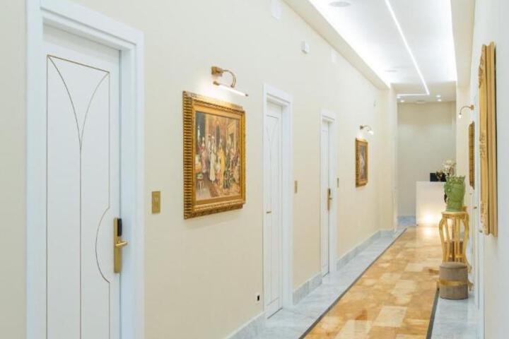 Correnti Boutique Hotel Gold