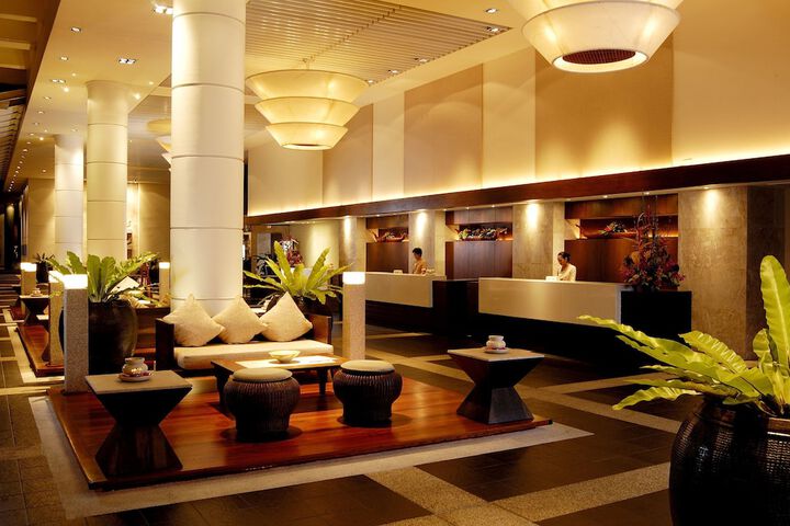 Guest Lobby