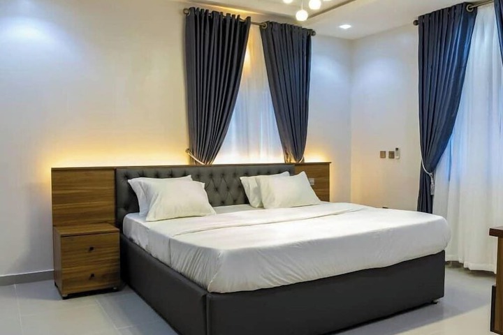 Room 7 of 44