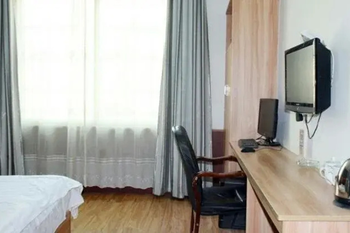 Room 12 of 13