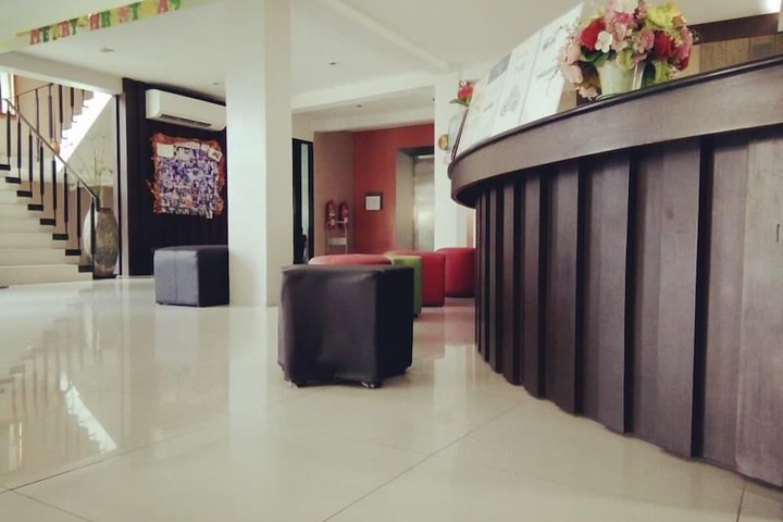 Hotel Interior 5 of 27