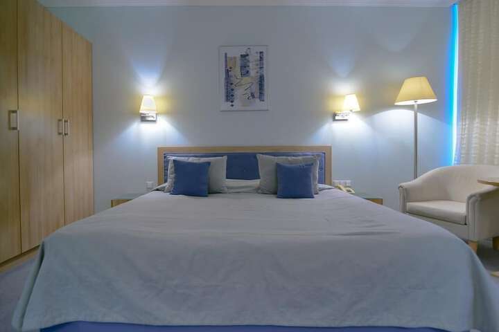 Room 26 of 78