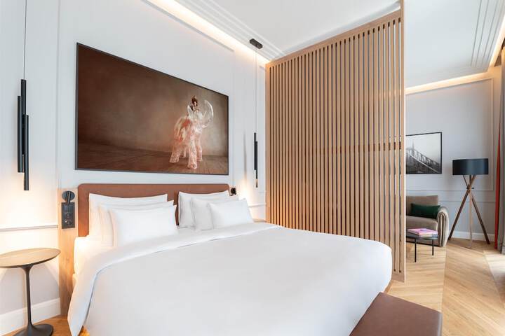Room 18 of 70