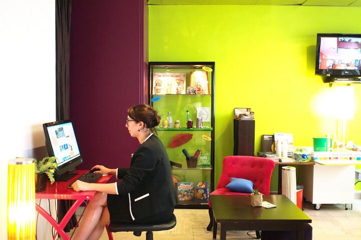 Business center