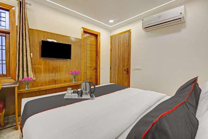 Room 7 of 43