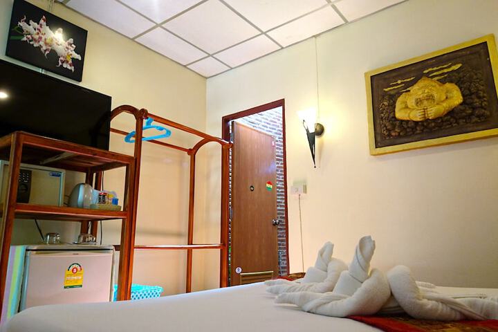 Room 57 of 137