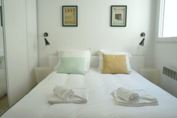 Room 15 of 17