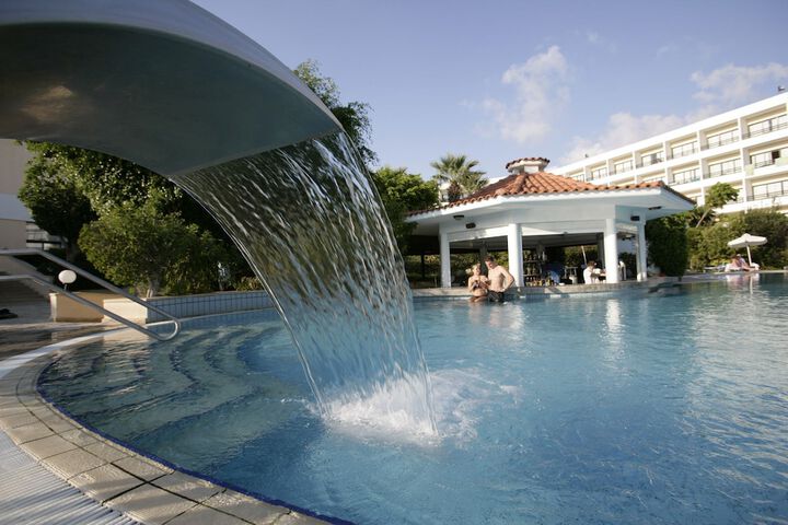Pool 13 of 31