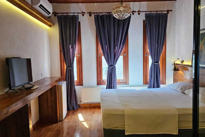 Room 7 of 21
