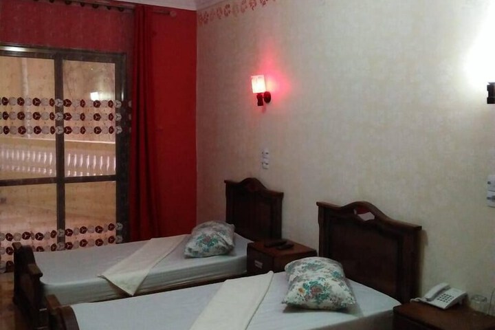 Room 10 of 62