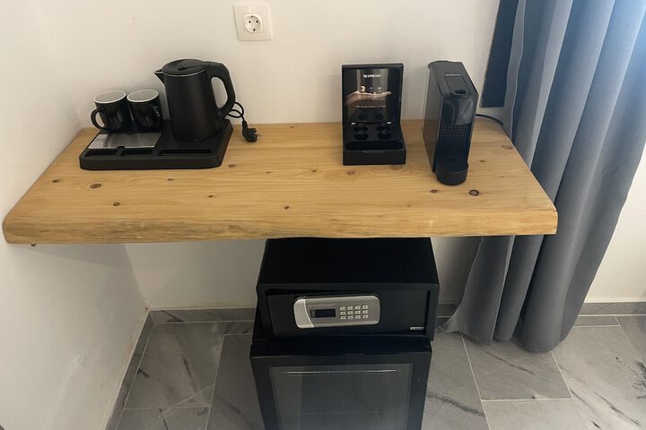 Room 15 of 50