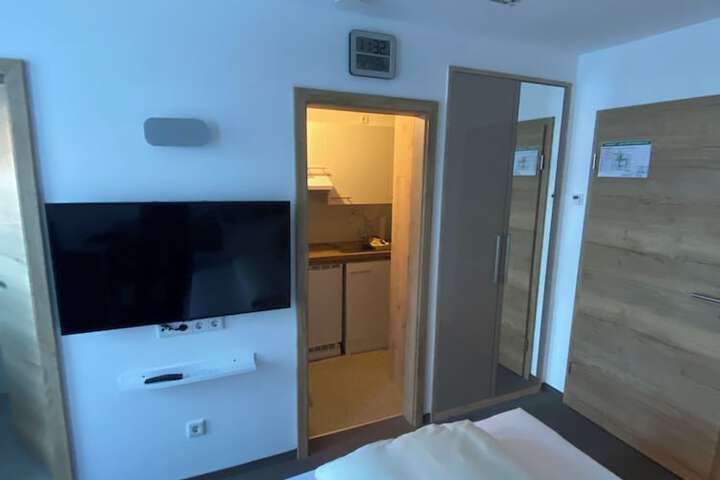 Room 54 of 110