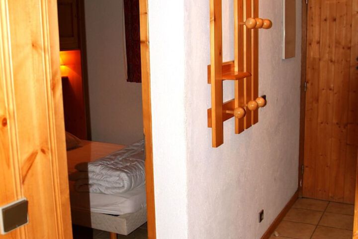Room 3 of 314