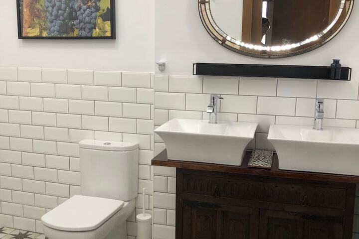Room 60 of 162