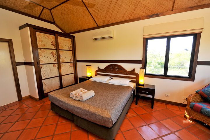 Room 3 of 65
