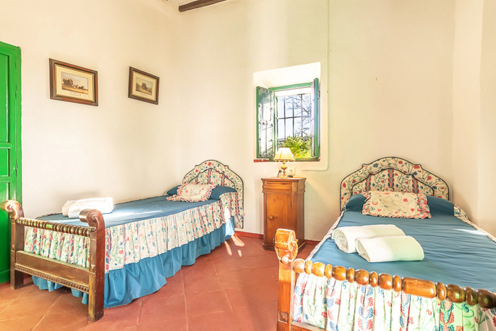 Room 3 of 19