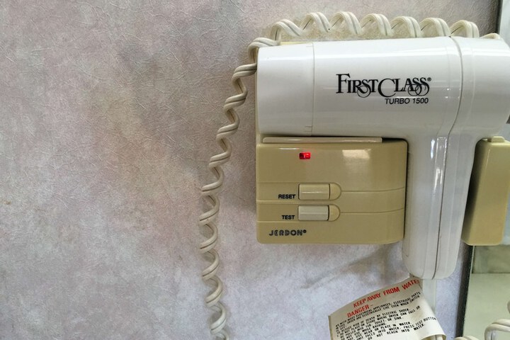 Room amenity