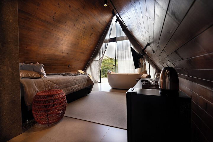 Room 7 of 26