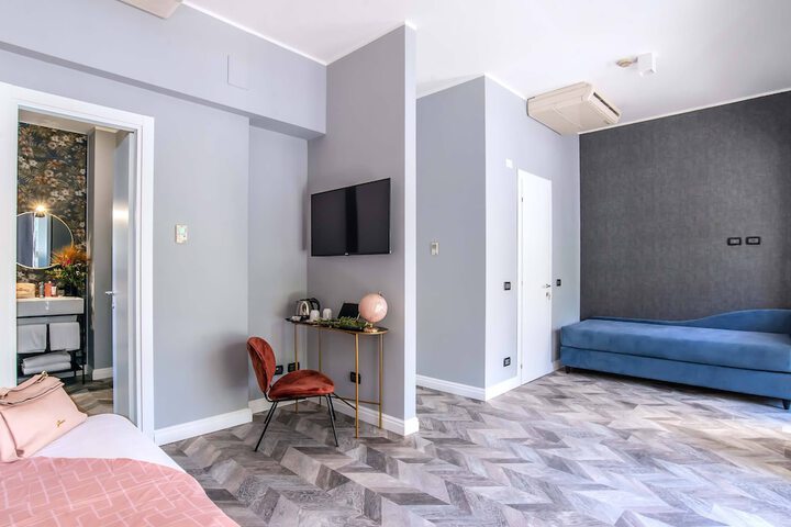 Room 34 of 63