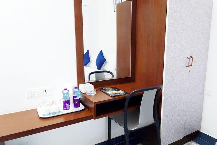 Room 12 of 43