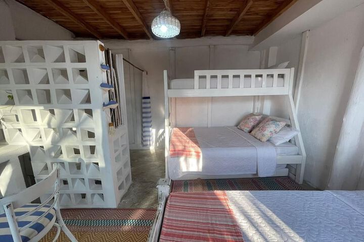 Room 5 of 137