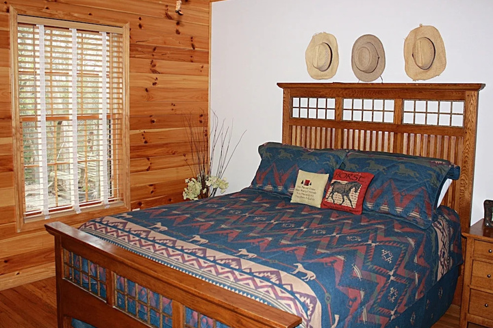 Room 4 of 15