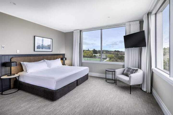 Room 25 of 160