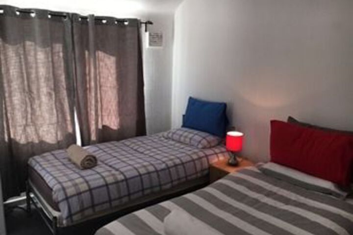 Room 9 of 25