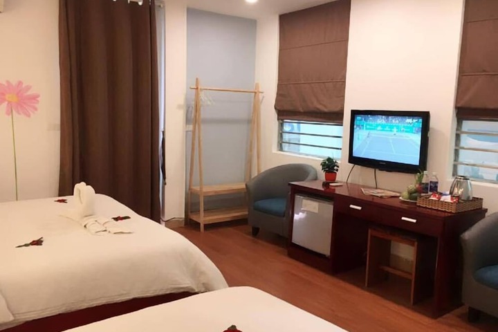 Room 17 of 40