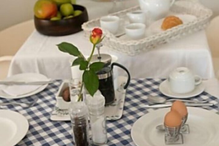 Breakfast/Coffee Service 50 of 68