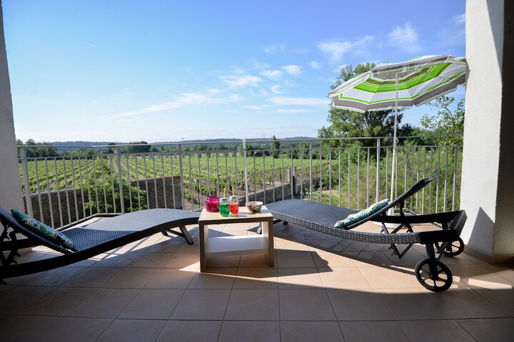 Terrace/Patio 27 of 87