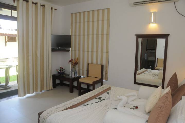 Room 20 of 74