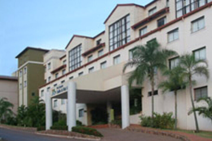 RIO QUENTE SUITE AND FLAT III