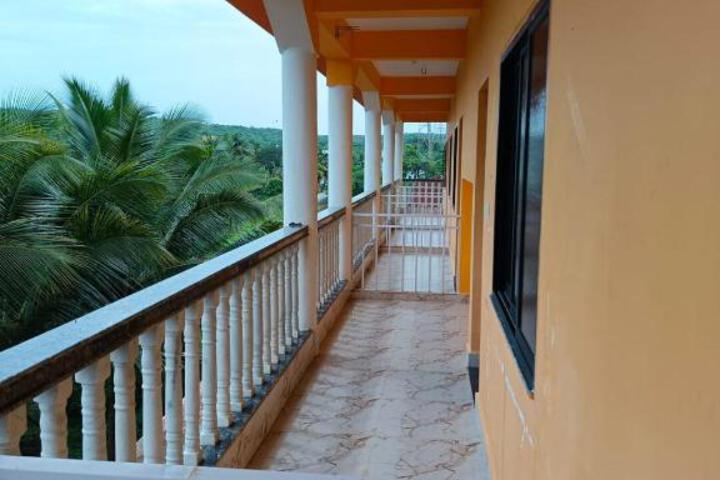 Arambol Paradise