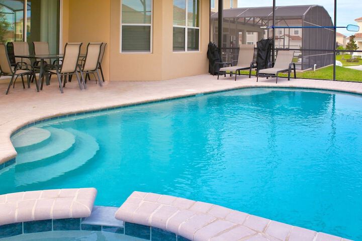 Pool 18 of 22